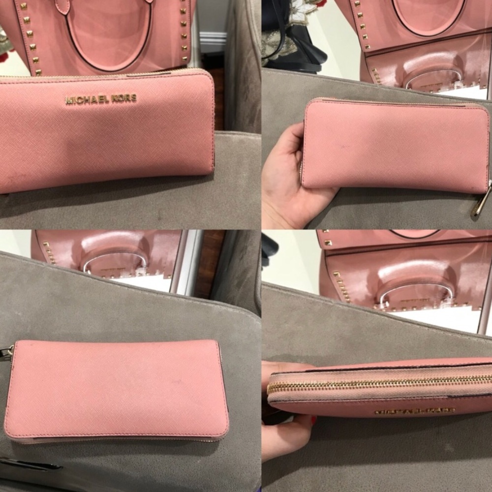 Michael Kors Zip All Around Wallet